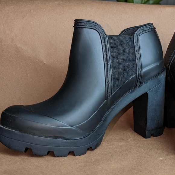 NWOB Hunter Chunky Heel Rain Booties🏷️ - Picture 3 of 8